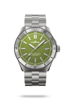 Fortis Uhr "MARINEMASTER M-40 WOODPECKER GREEN AUF BLOCK BRACELET"