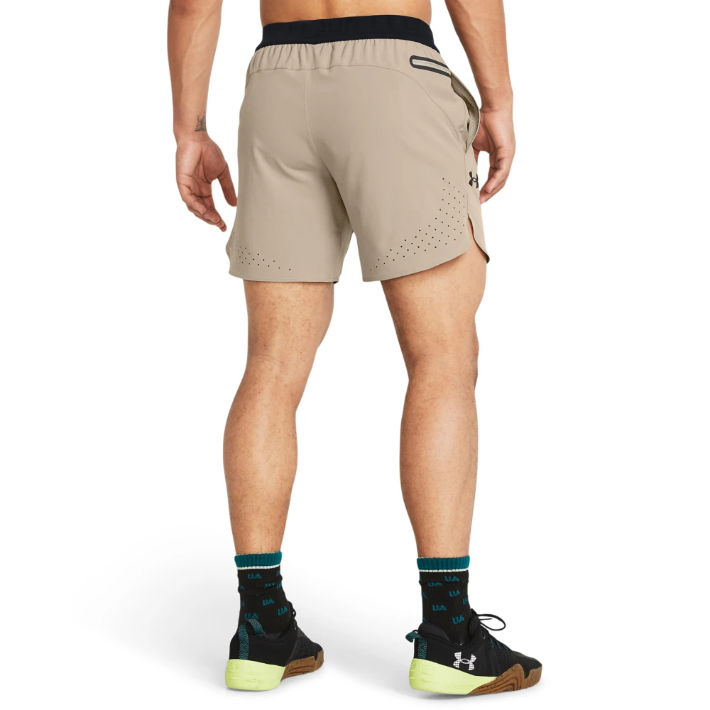 Shorts "UA Peak Woven Shorts" – Bild 2